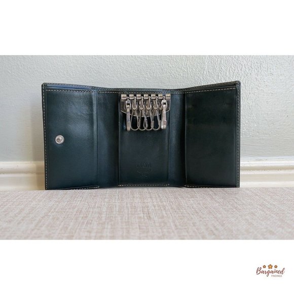 Authentic MCM Monogram 6 Key Holder Wallet - Picture 8 of 12